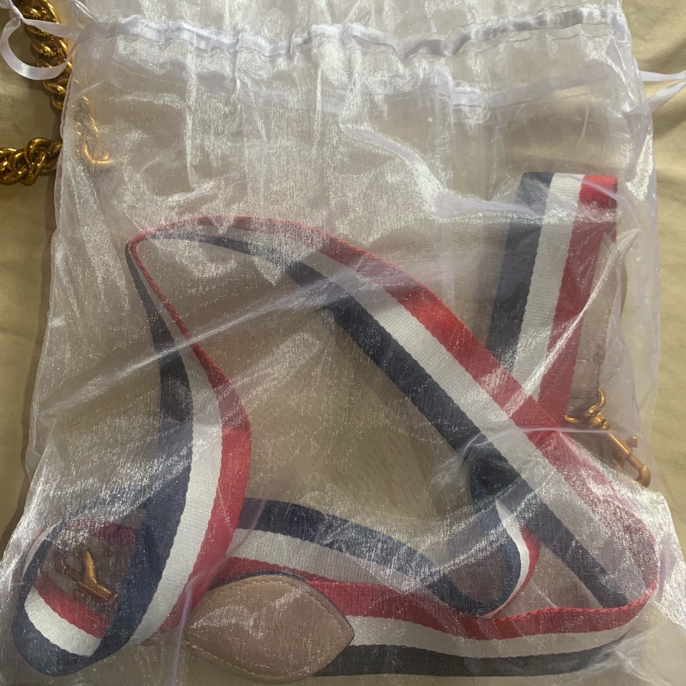 Purse - Picture 4 of 5